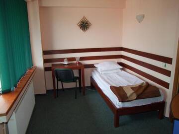 Фото номера Одноместный номер Отель Hotel Silva г. Ватра-Дорней 7