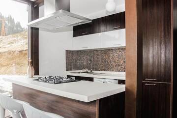Фото номера Дом с 4 спальнями Дома для отпуска Alpine Lounge г. Ватра-Дорней 57