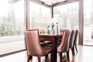 Фото номера Дом с 4 спальнями Дома для отпуска Alpine Lounge г. Ватра-Дорней 65
