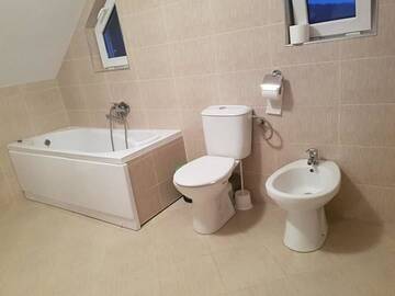 Фото номера Дом с 2 спальнями Дома для отпуска Casa Georgiana г. Ватра-Дорней 19