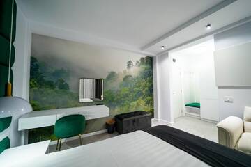 Фото номера Номер Делюкс (для 2 взрослых и 1 ребенка) Гостевой дом Velvet Home г. Ватра-Дорней 11